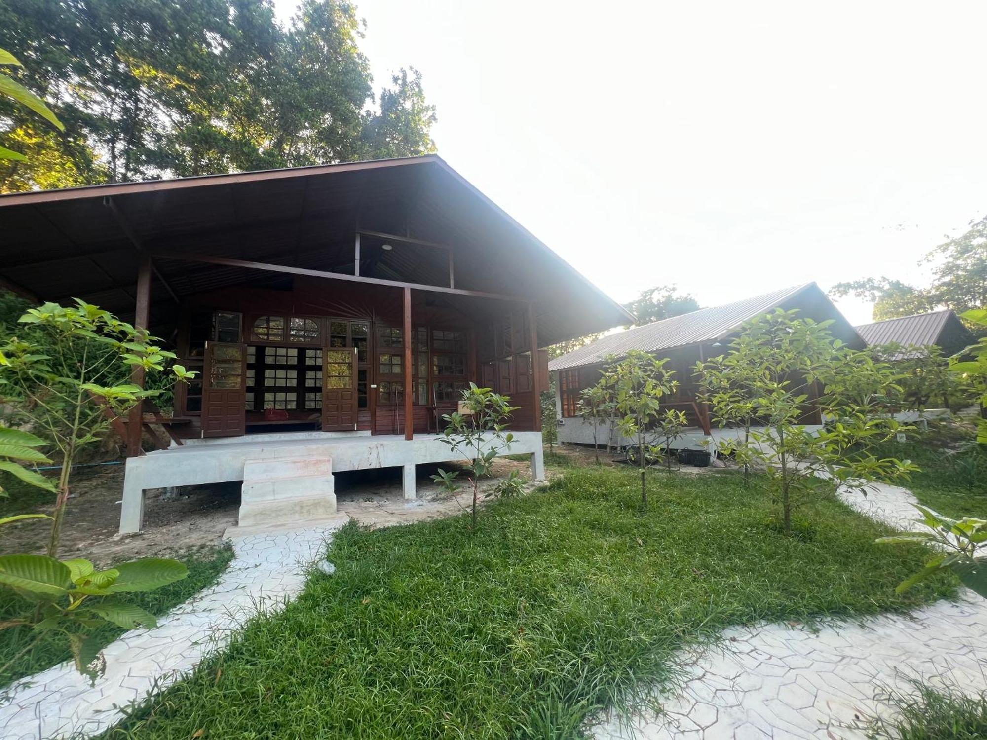 Phayam Valley Homestay Koh Phayam Extérieur photo